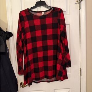 Women’s size 1x boutique top